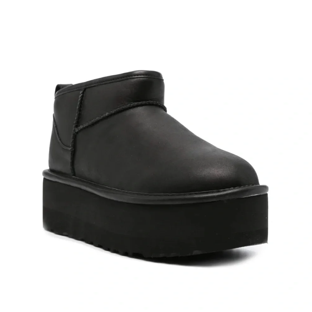 UGG WOMEN'S ULTRA MINI PLATFORM LEATHER SHEARLING LINED ANKLE BOOTS BLACK size 6 - Picture 2 of 14